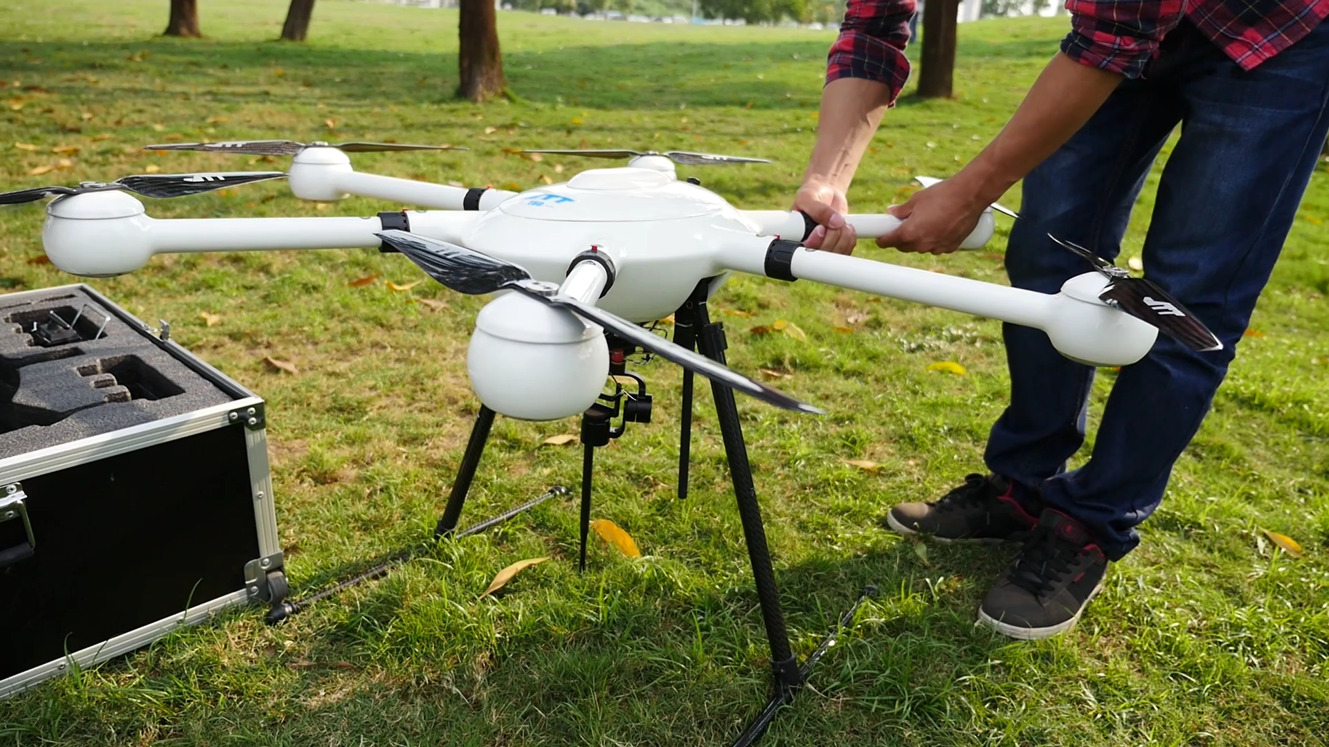 JTT-T60c  無人機(jī)中文教學(xué)視頻